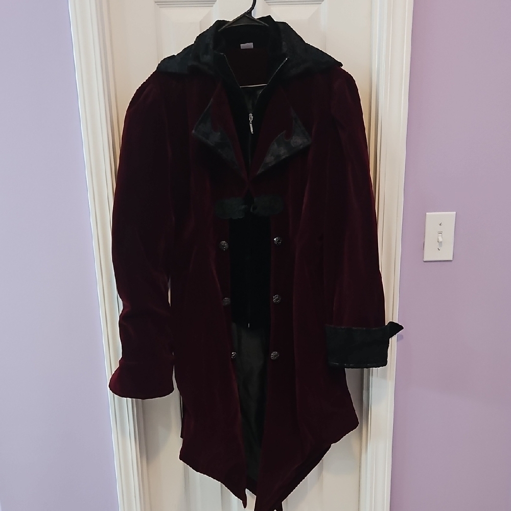 Vampire Burgundy Trench Coat with Tailcoat Style and Contrasting Collar